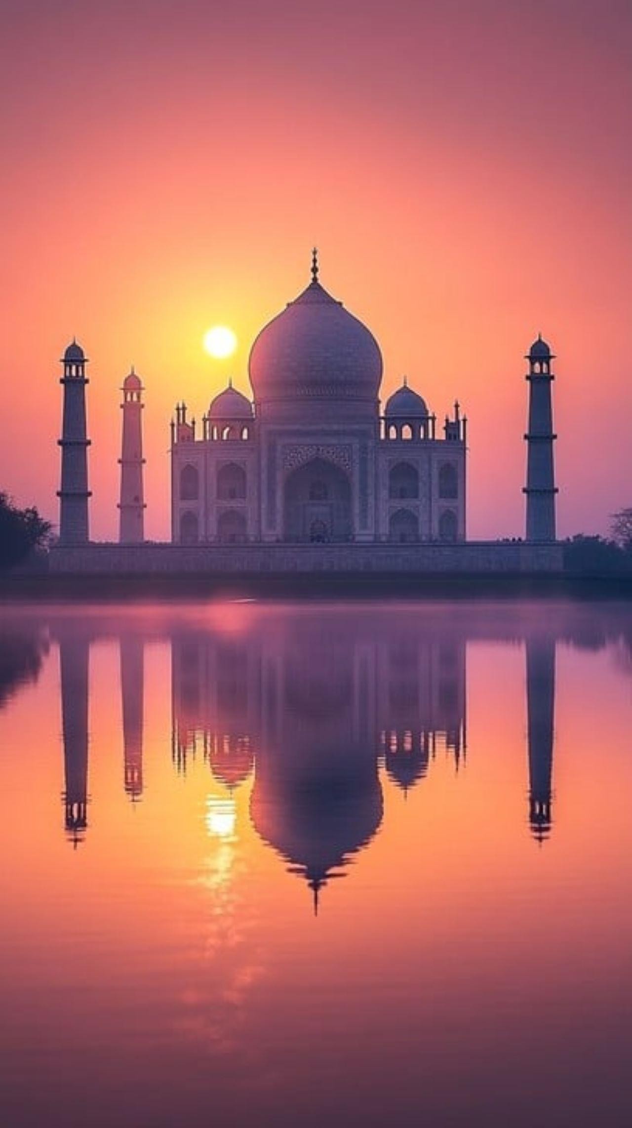 Agra: Sunset Tour Of Taj Mahal with Skip-The-Line Entry 2