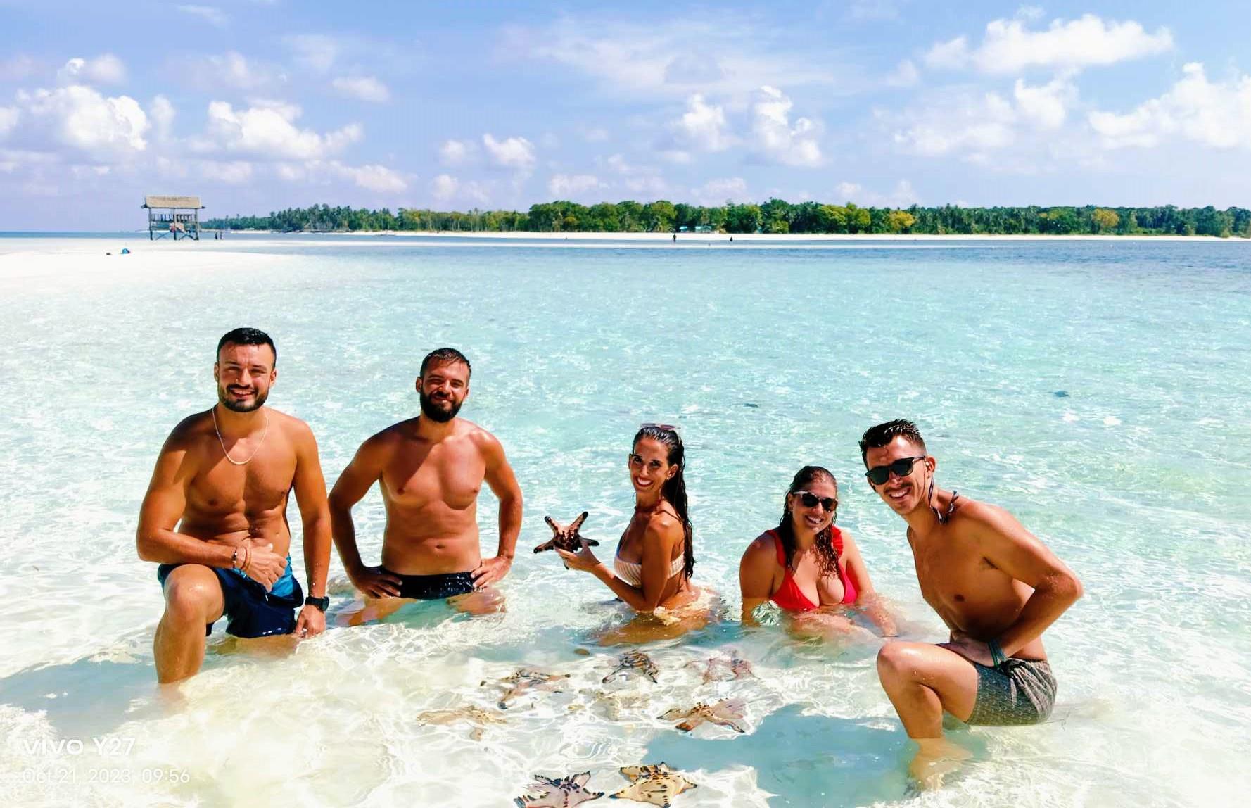 From Puerto Princesa: 4-Day Balabac Islands Expedition