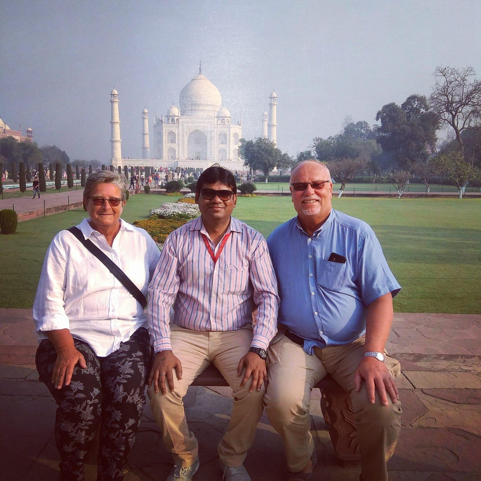 2Day Agra & Fatehpur Sikri Tour from Delhi By Gatimaan Train 2
