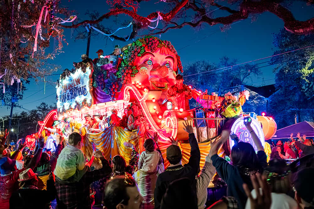 winter festival dress code louisiana in Louisiana: 8 Magical Things To See and Do layered prom dresses Torrey Pines Engagement Photos Effortlessly Elegant:6/8