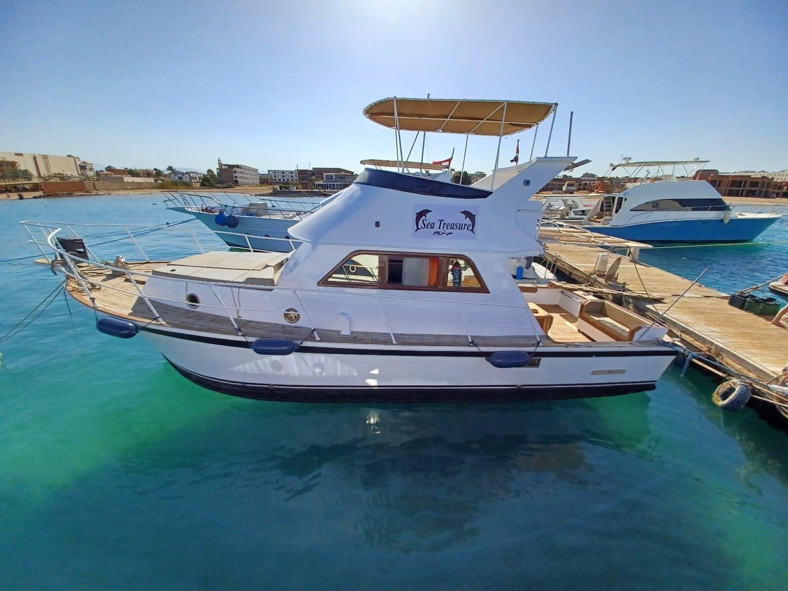 Hurghada: Yacht Cruise To Magawish Island W Snorkel & Lunch - Hurghada Yacht Cruise (Gallery Photo 7)