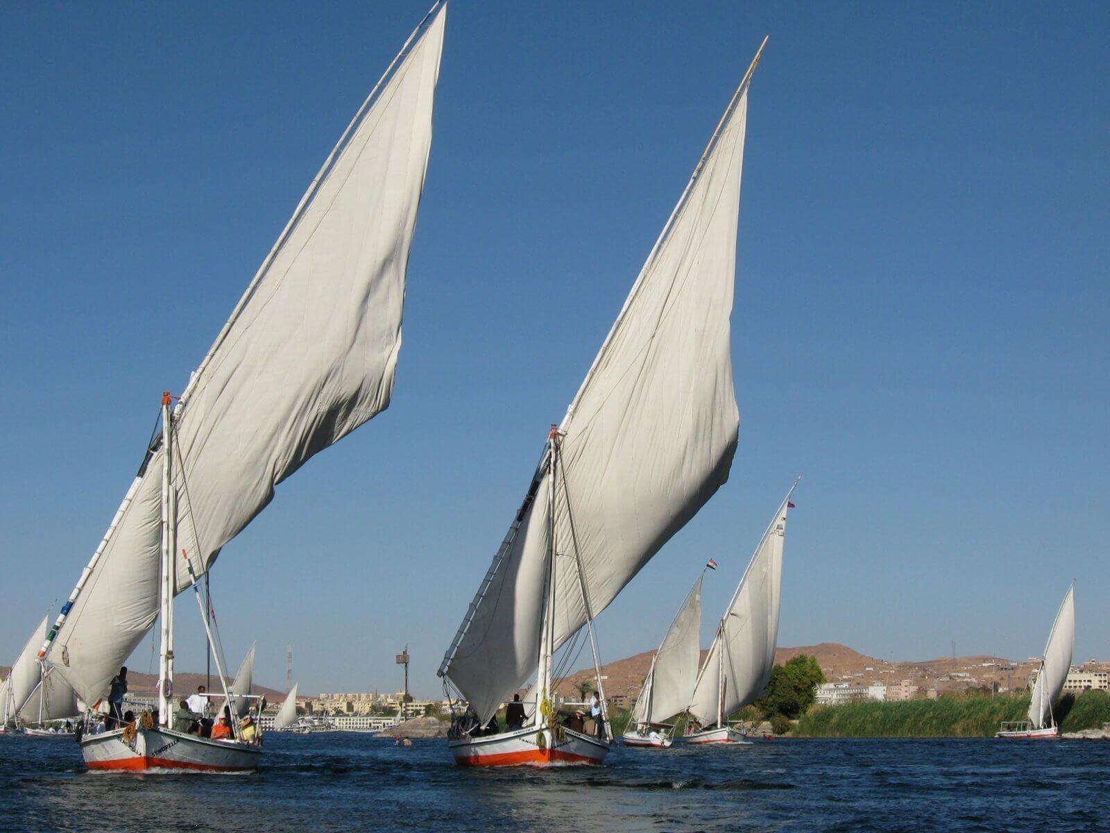 Luxor: Sunset Felucca Boat Trip with Hotel Pickup - Luxor Sunset Felucca (Photo 4)