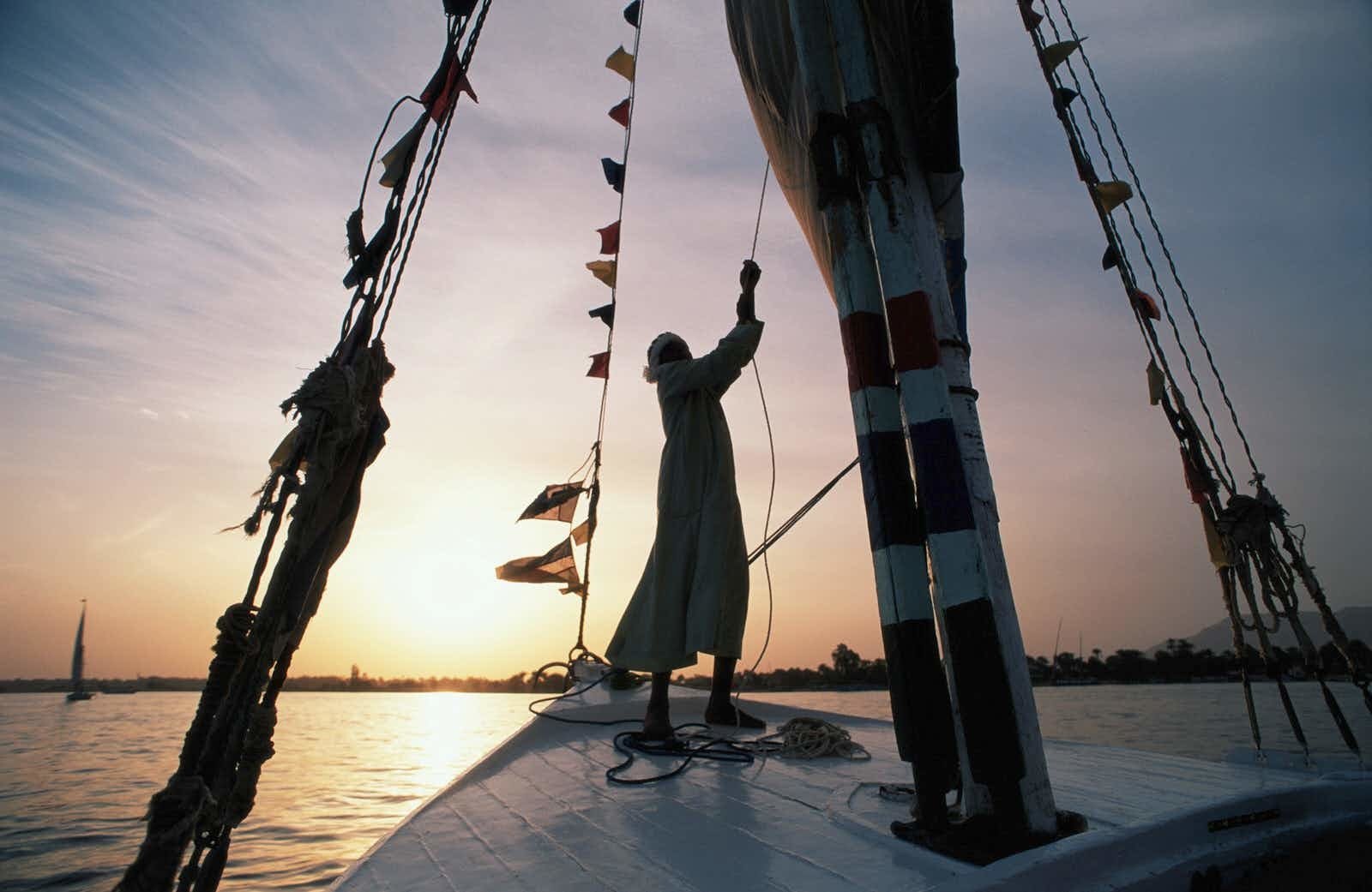 Luxor: Sunset Felucca Boat Trip with Hotel Pickup - Luxor Sunset Felucca (Gallery Photo 7)