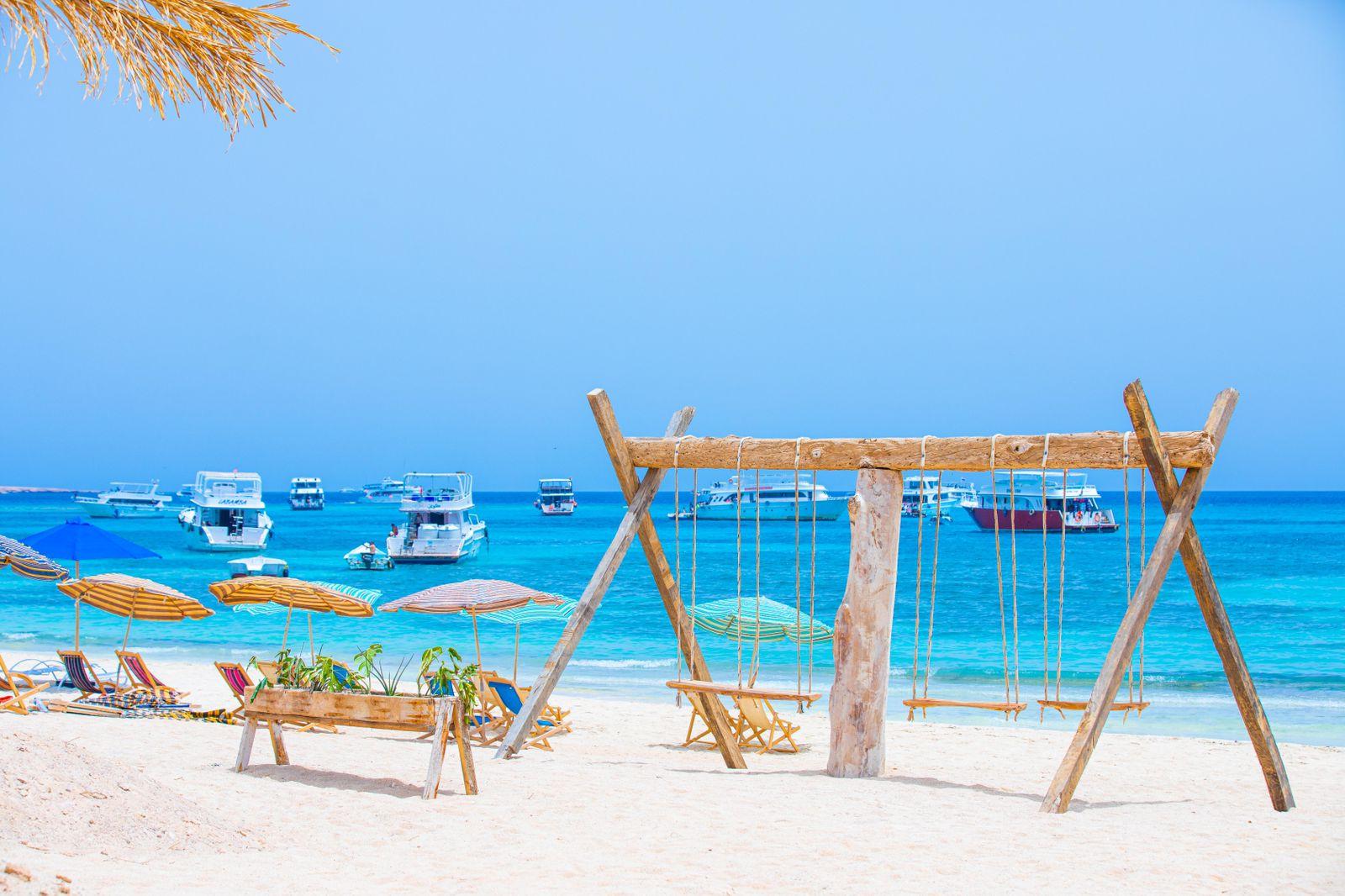 Hurghada: White Island Speedboat, Snorkeling & Fruits - Hurghada White Island (Photo 2)