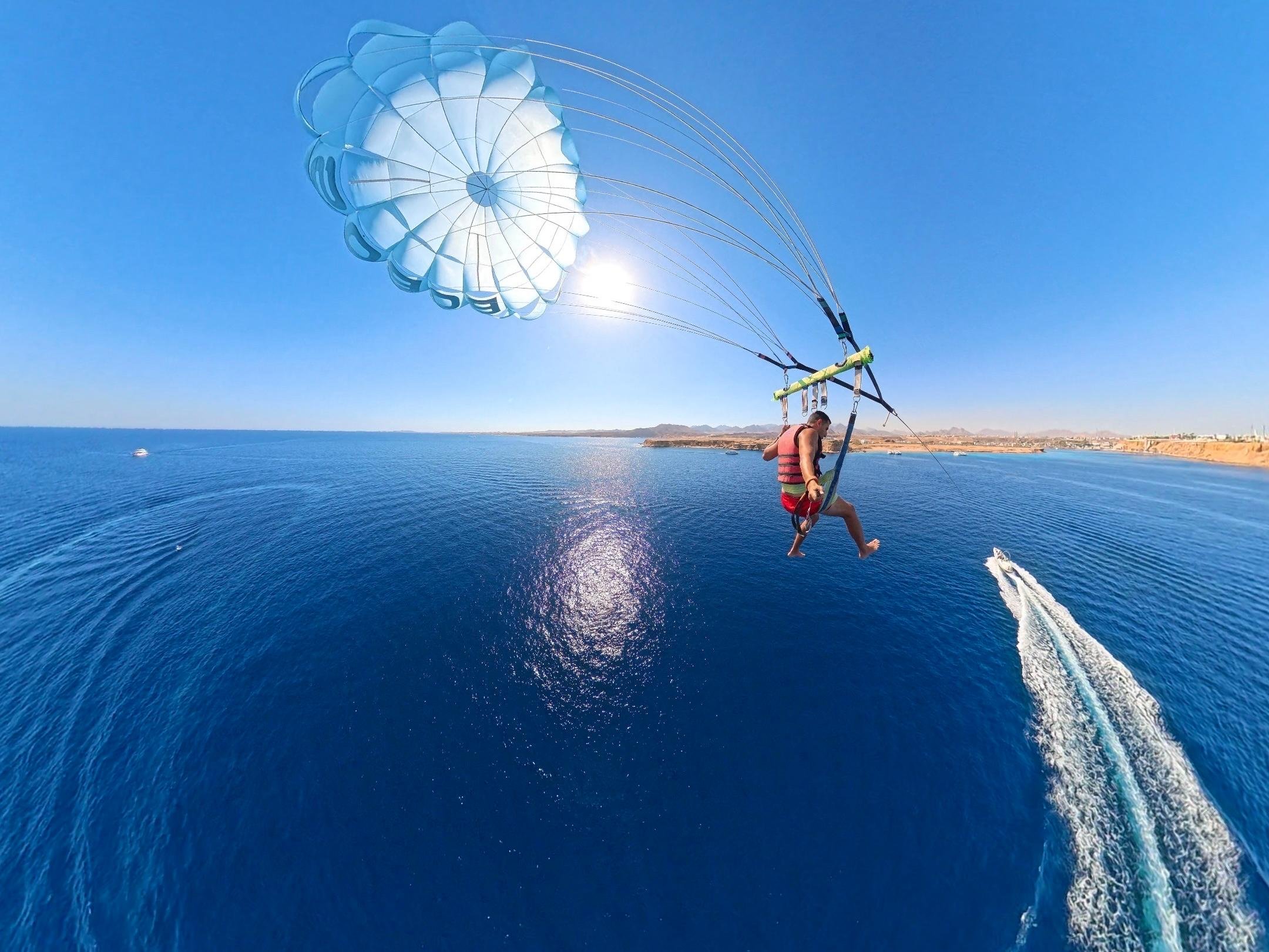 Sharm El Sheikh: Ultimate Parasail, Rides, Lunch & Pickup - Sharm Sheikh Ultimate (Photo 3)