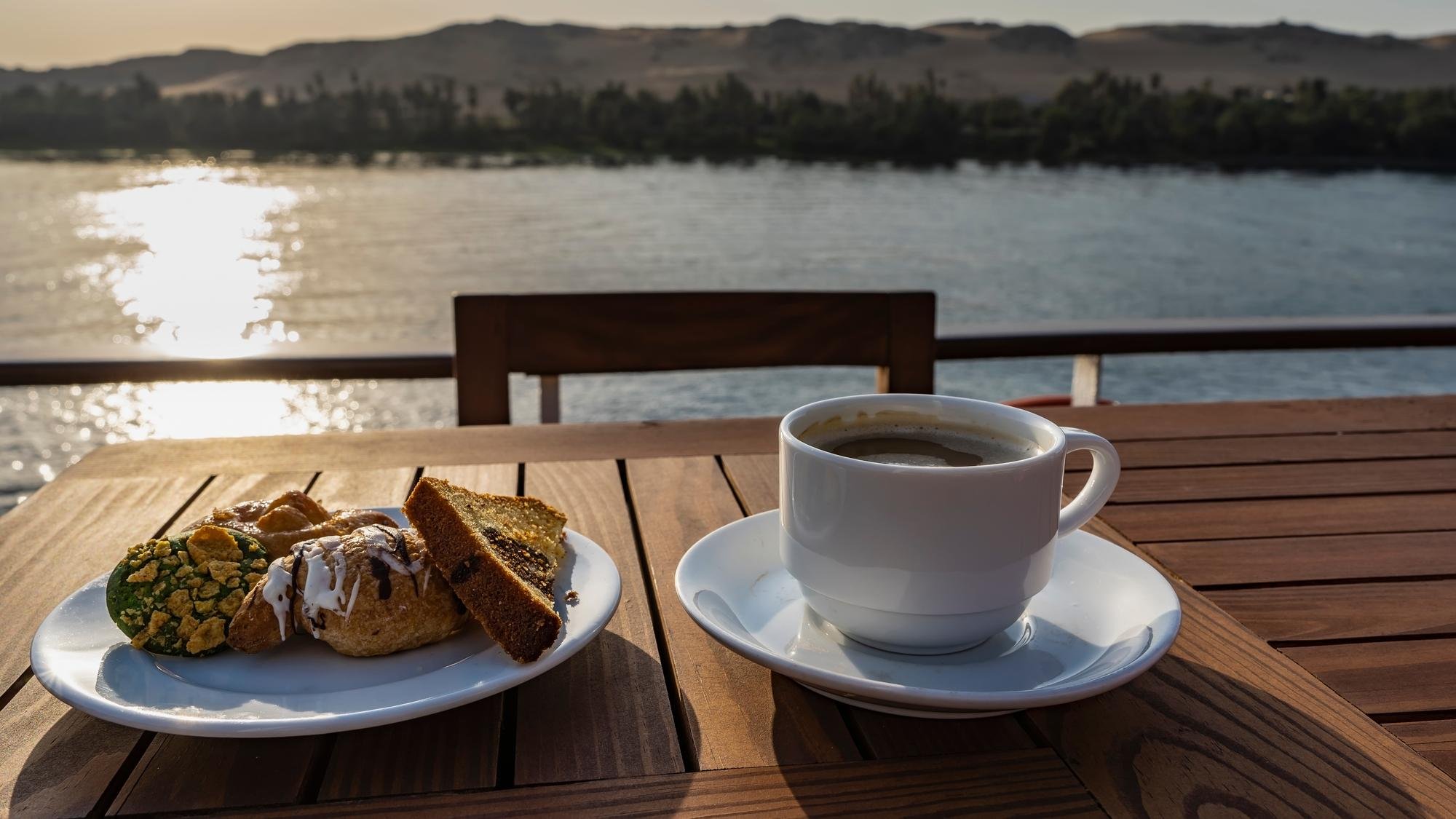 From Aswan: 4-Day 3-Night Nile Cruise with Hot Air Balloon - Luxor Aswan Night (Photo 5)