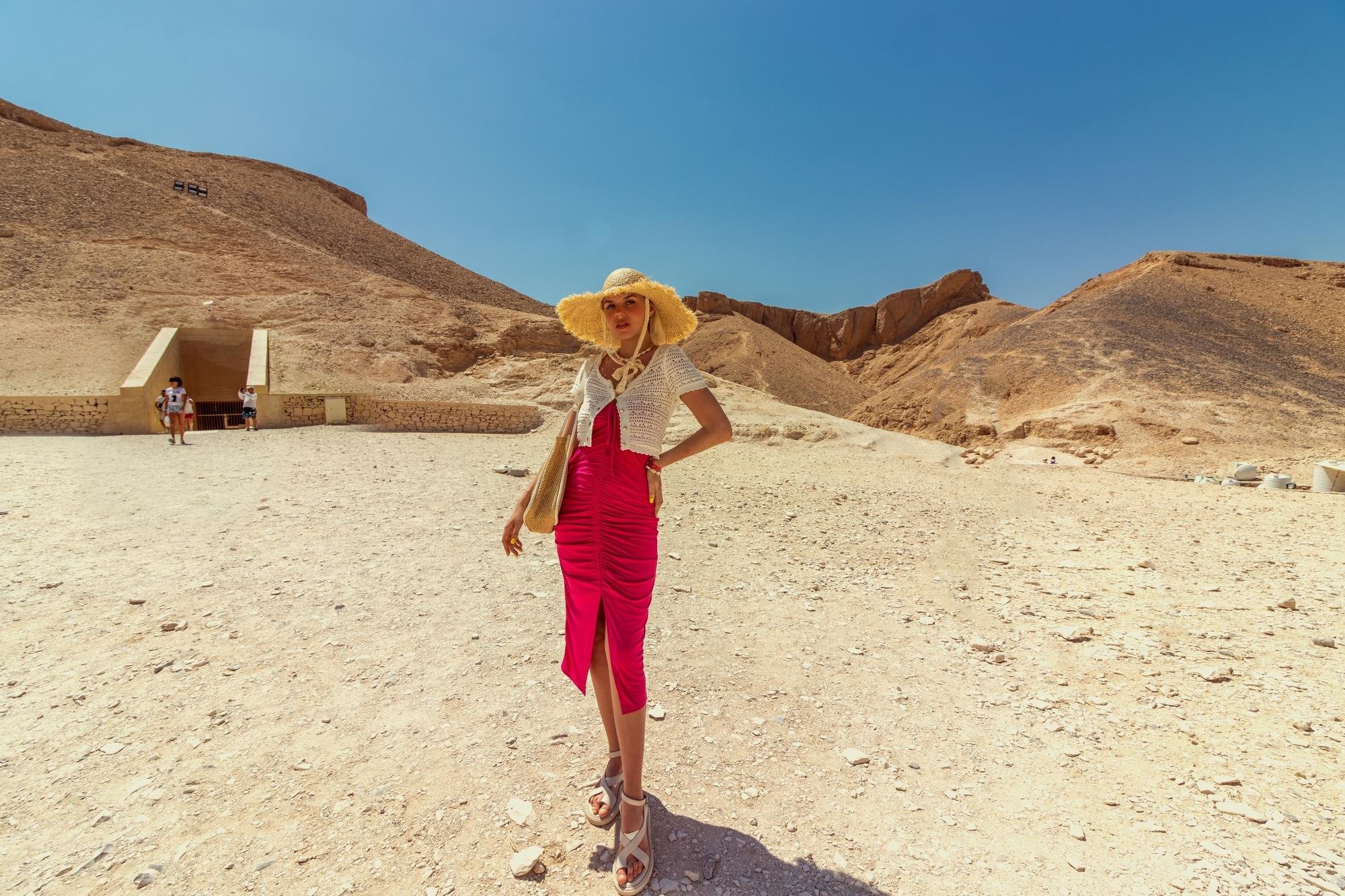 Luxor: Shared tour to Valley of Kings, Habu, Memnon & Lunch - Luxor Shared Valley (Gallery Photo 8)
