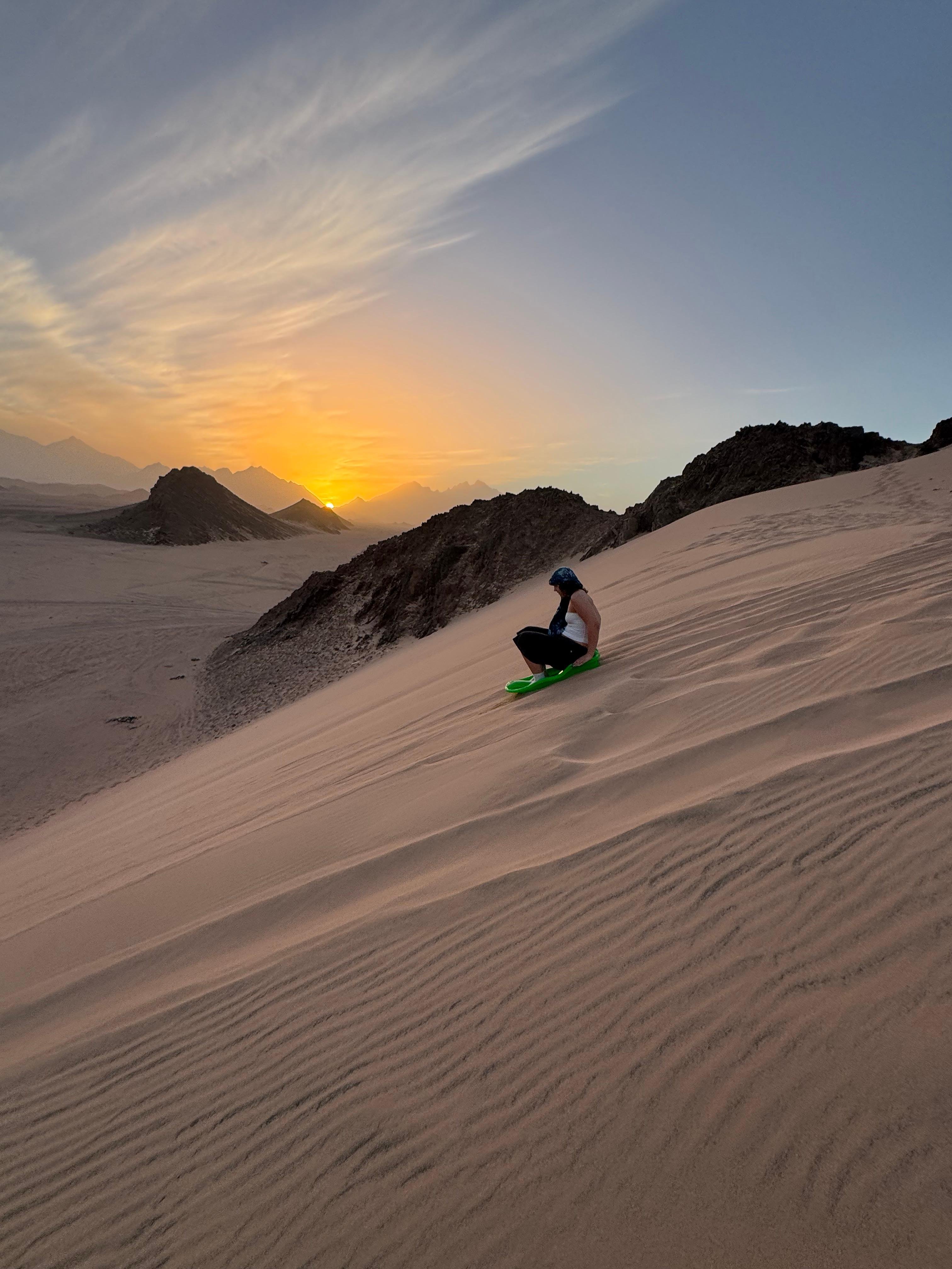 Hurghada: Mount Shaib El Banat Tour with Sandboarding - Hurghada Mount Shaib (Photo 2)