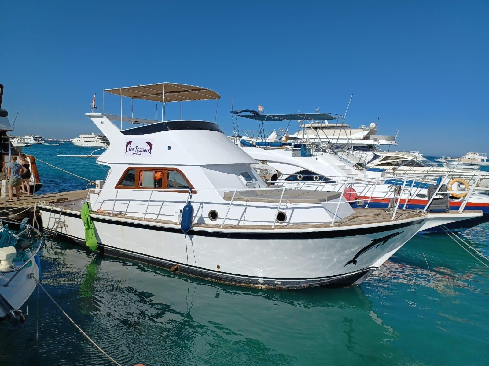 Hurghada: Yacht Cruise To Magawish Island W Snorkel & Lunch - Hurghada Yacht Cruise (Gallery Photo 6)