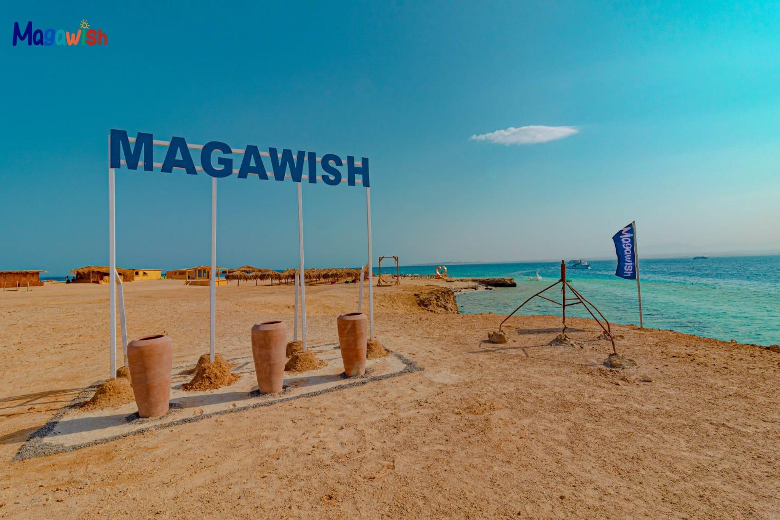 Hurghada: Yacht Trip 2 islands, Dolphin & Snorkeling with Lunch - Hurghada Yacht Islands (Gallery Photo 7)