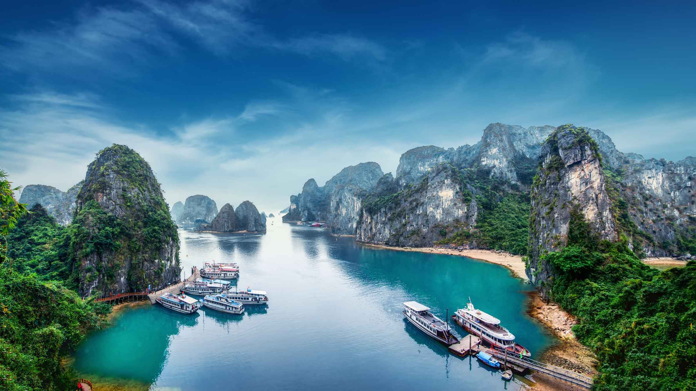vietnam tourist spots list