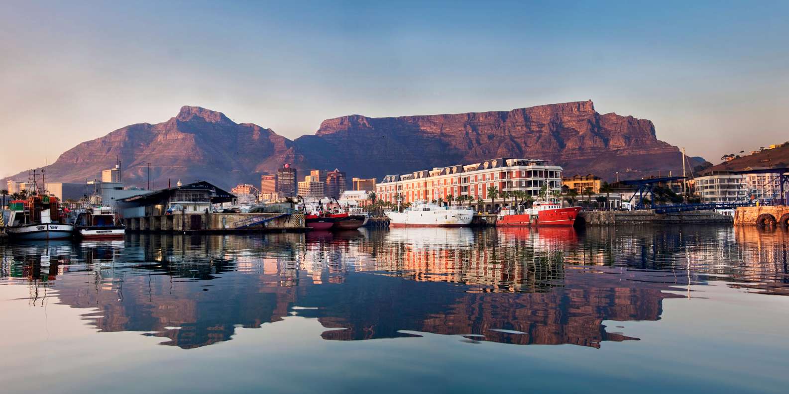 V&A Waterfront Harbour - Secret Cape Town