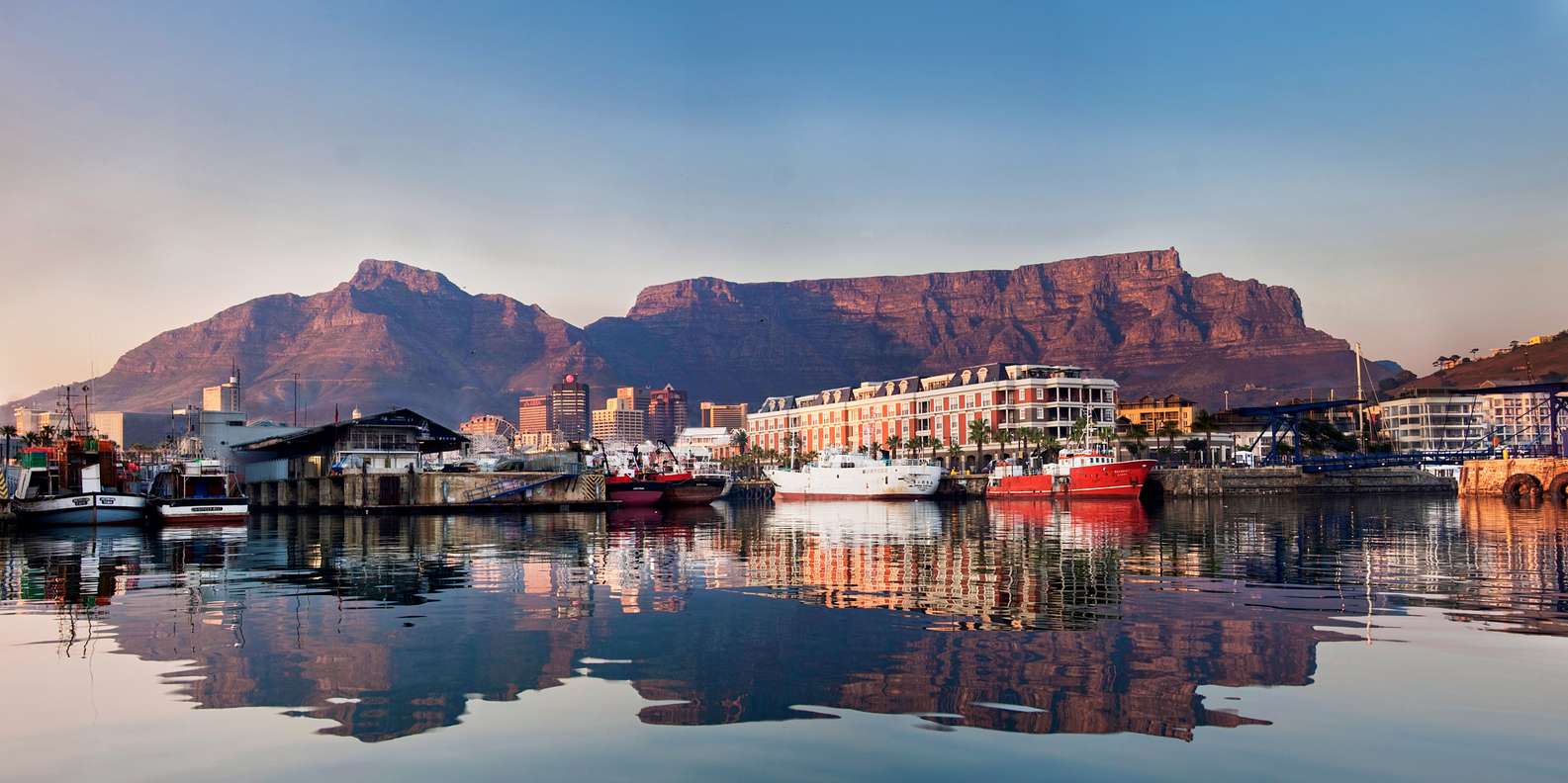 V&A Waterfront Harbour - Secret Cape Town