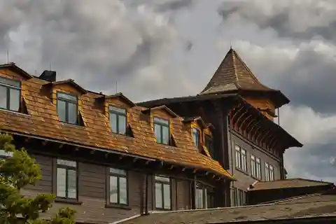 6. Hotel El Tovar