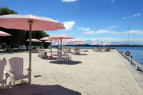 8. Suar Beach, Toronto