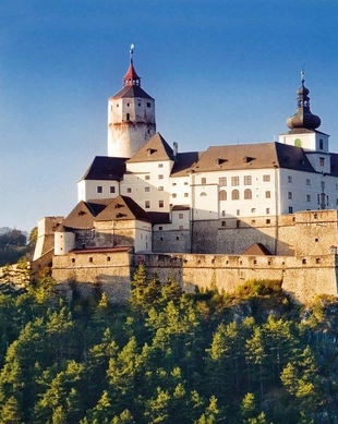 Burg Forchtenstein