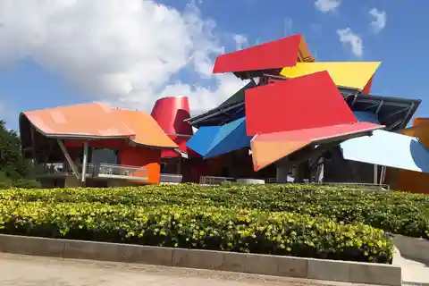 7. Biomuseo