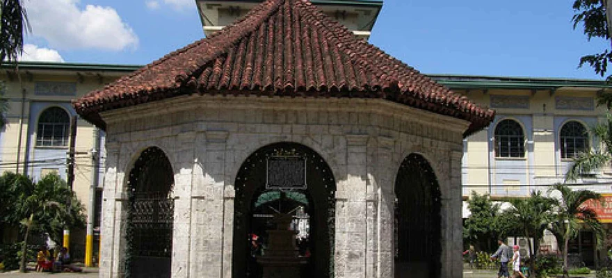 Magellan's Cross