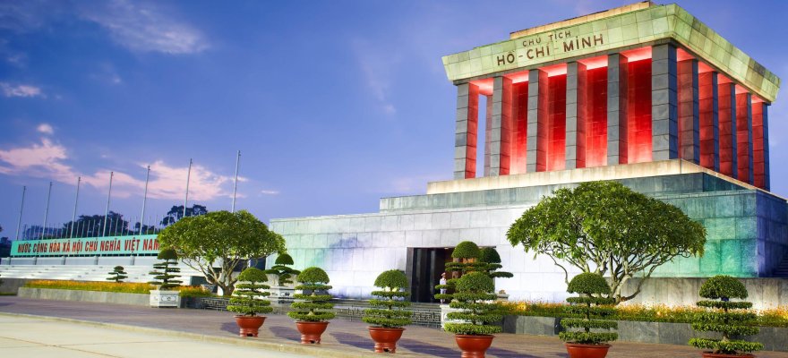 Mausoleul Ho Chi Minh