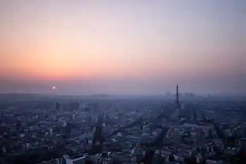 10. Tour Montparnasse