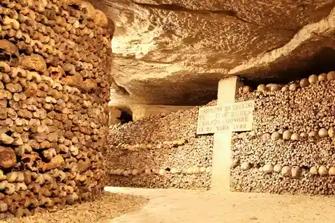 7. Katakomben von Paris