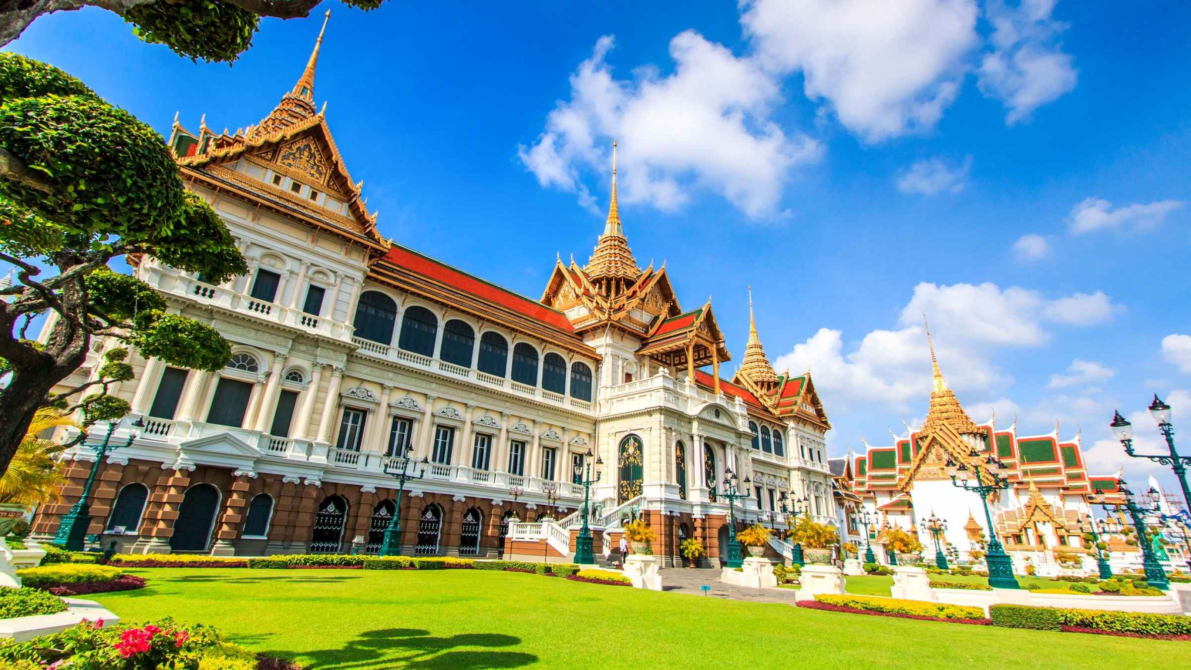 tour of grand palace bangkok
