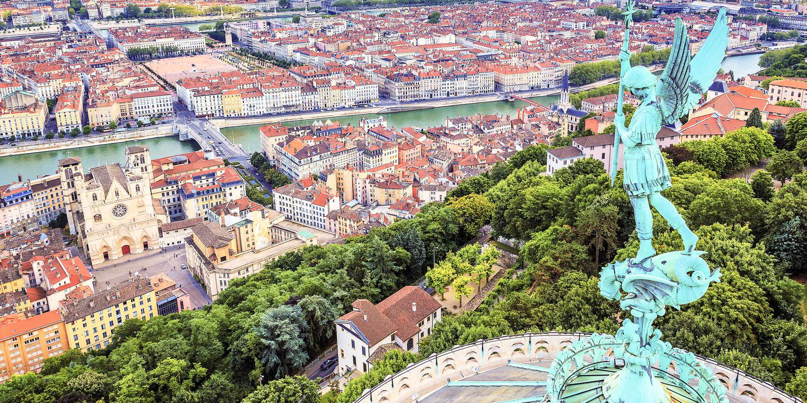 Livre Lyon Balades guidées en anglais