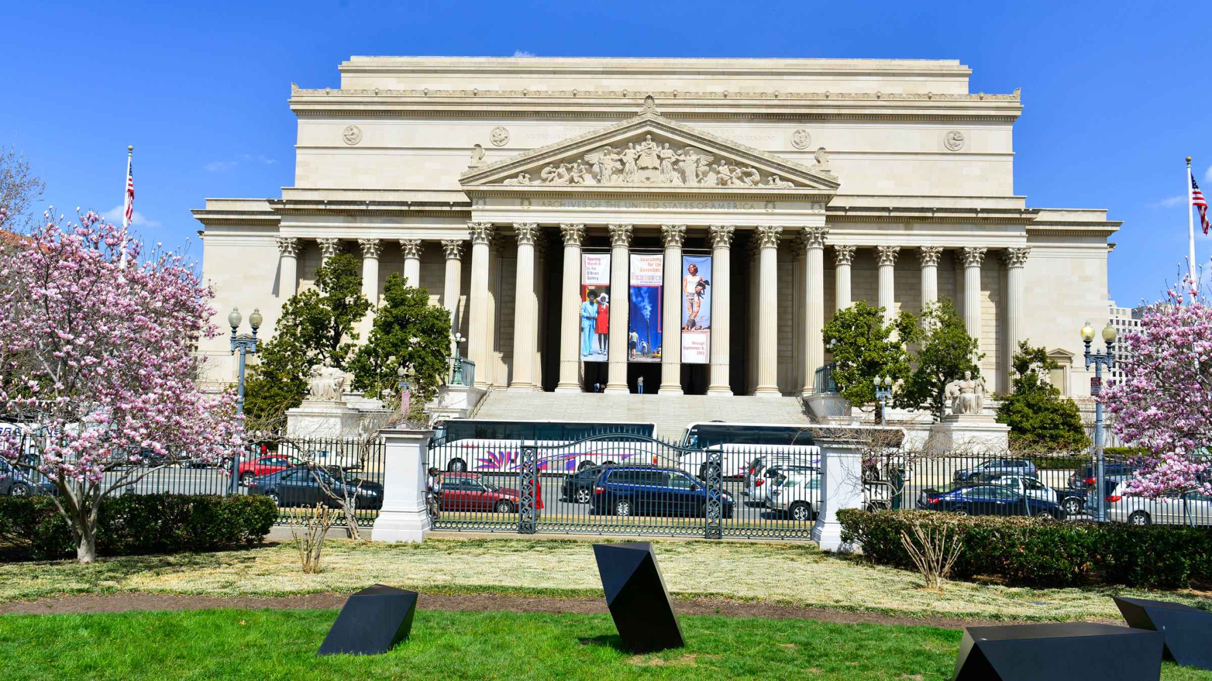 national archives book a visit