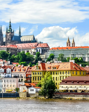 プラハ城、プラハ – チケット＆ツアーの予約 | GetYourGuide