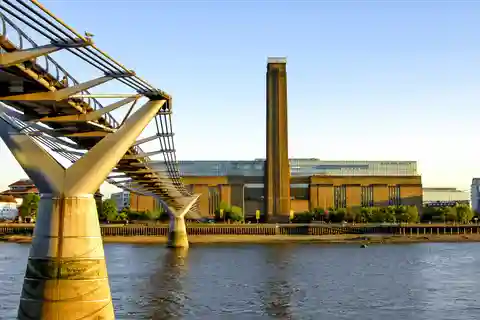9. Tate Modern