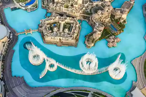 7. Dubajská fontána