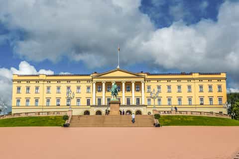 Det Kongelige Slott I Oslo Oslo Boka Biljetter Till Ditt Bes k 