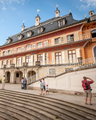 Tagesfahrt - Schlosspark Pillnitz & sold Landschloss Zuschendorf