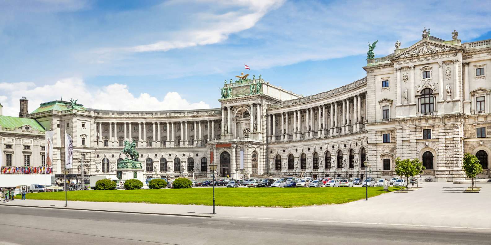 Дворец Хофбург, Вена: заказать билеты и экскурсии