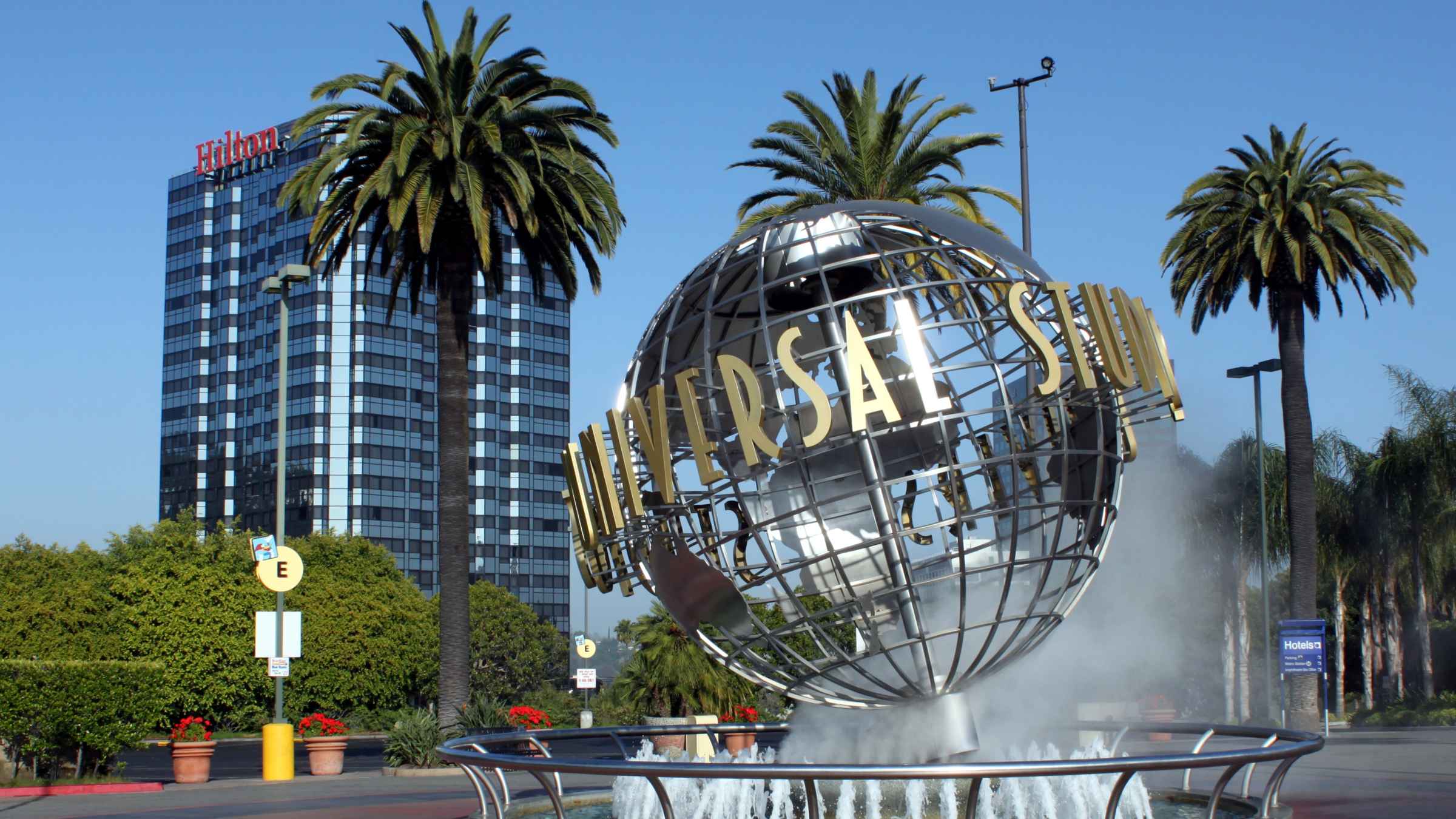 universal studios tour california