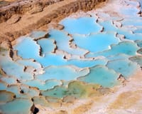 De warmwaterbronnen van Pamukkale in Pamukkale