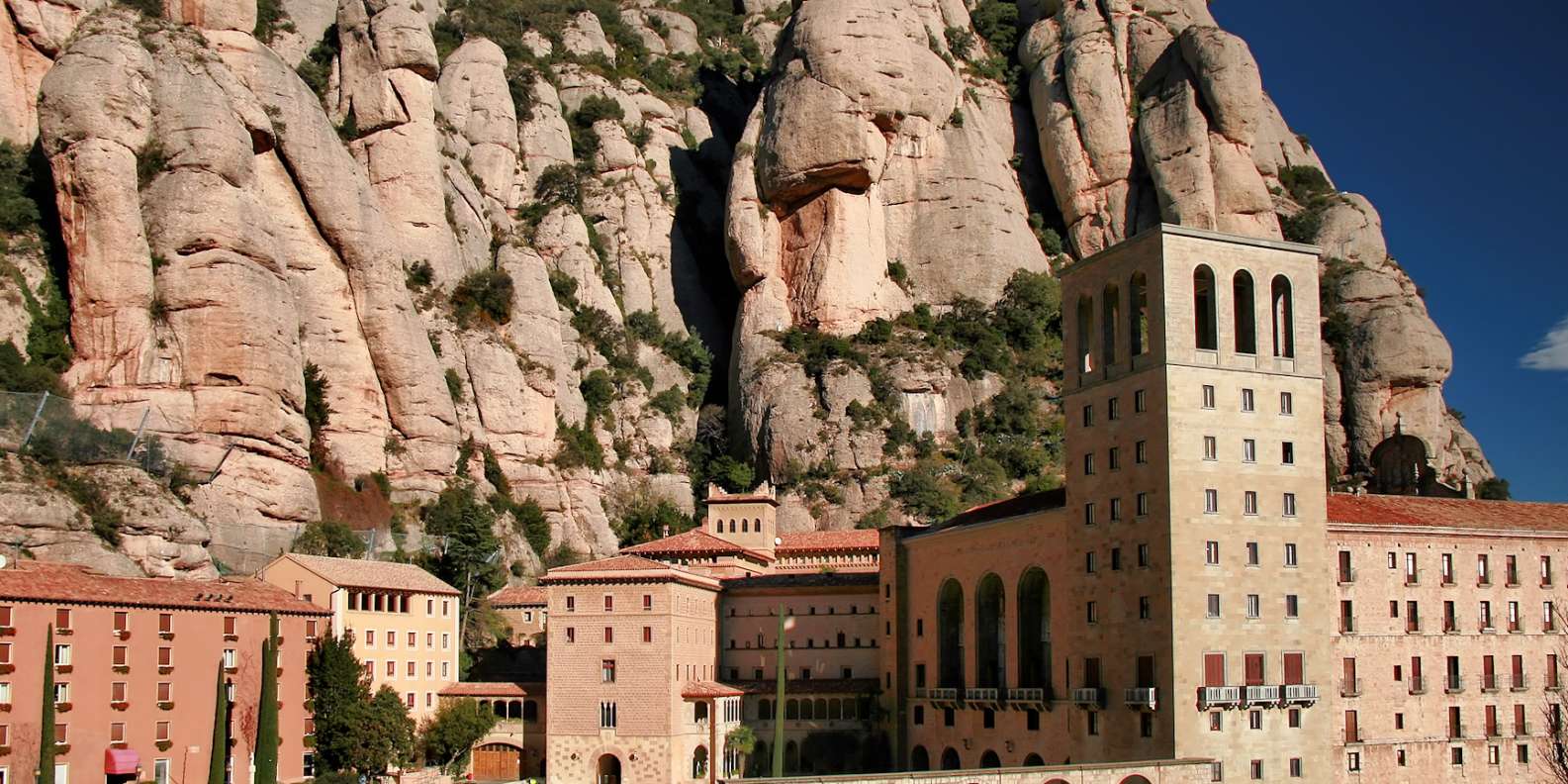 Monasterio De Montserrat Monistrol De Montserrat Reserva De Entradas Y Tours Getyourguide