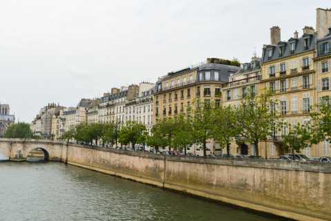 Visit and stroll on Ile Saint-Louis in Paris • Come to Paris