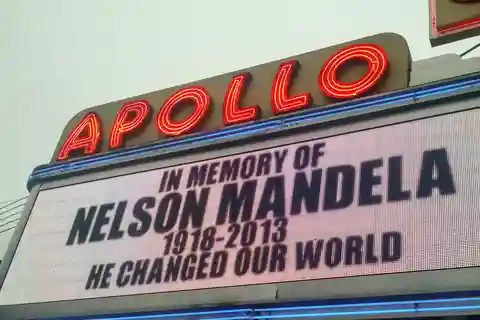 5. Apollo Theater, Harlem