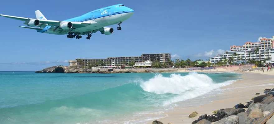 Maho Beach