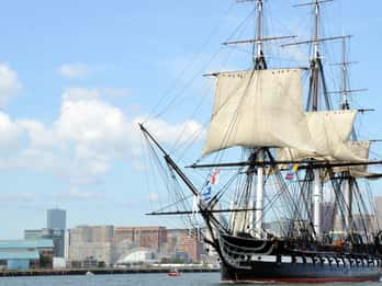 Fragata USS Constitution: Tours y Entradas