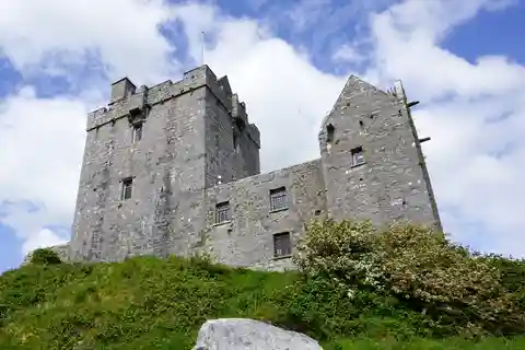 2. Castelo Dunguaire