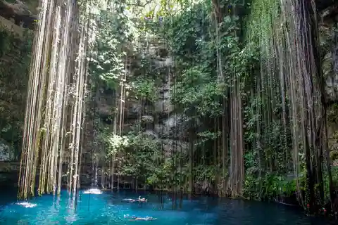 2. Cenote Ik Kil