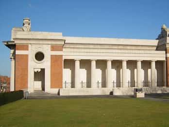 Puerta de Menin: Tours y Entradas