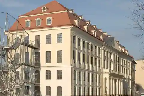 10. Stadtmuseum Dresden