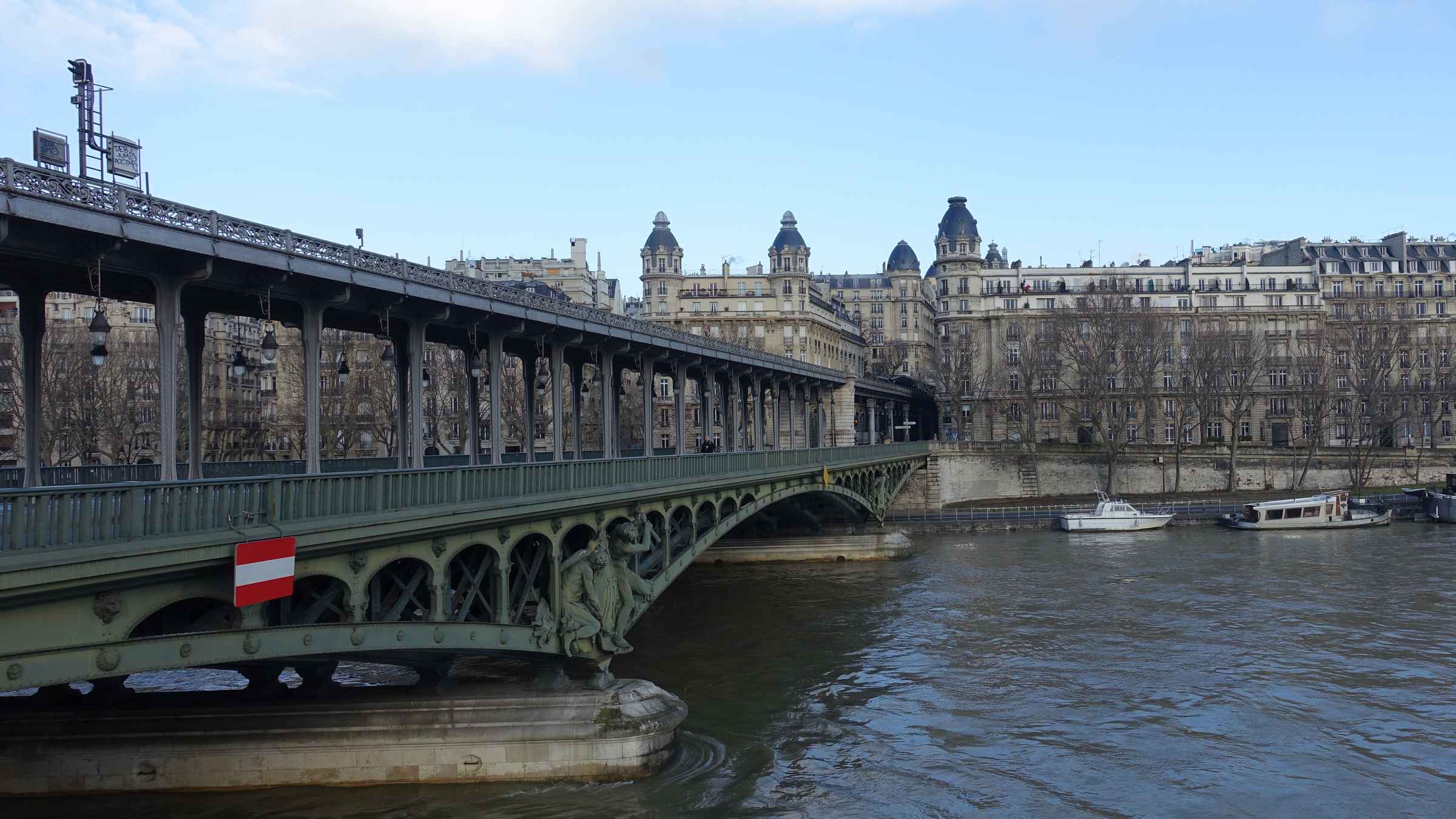 Pont De Bir Hakeim Paris Book Tickets Tours Getyourguide