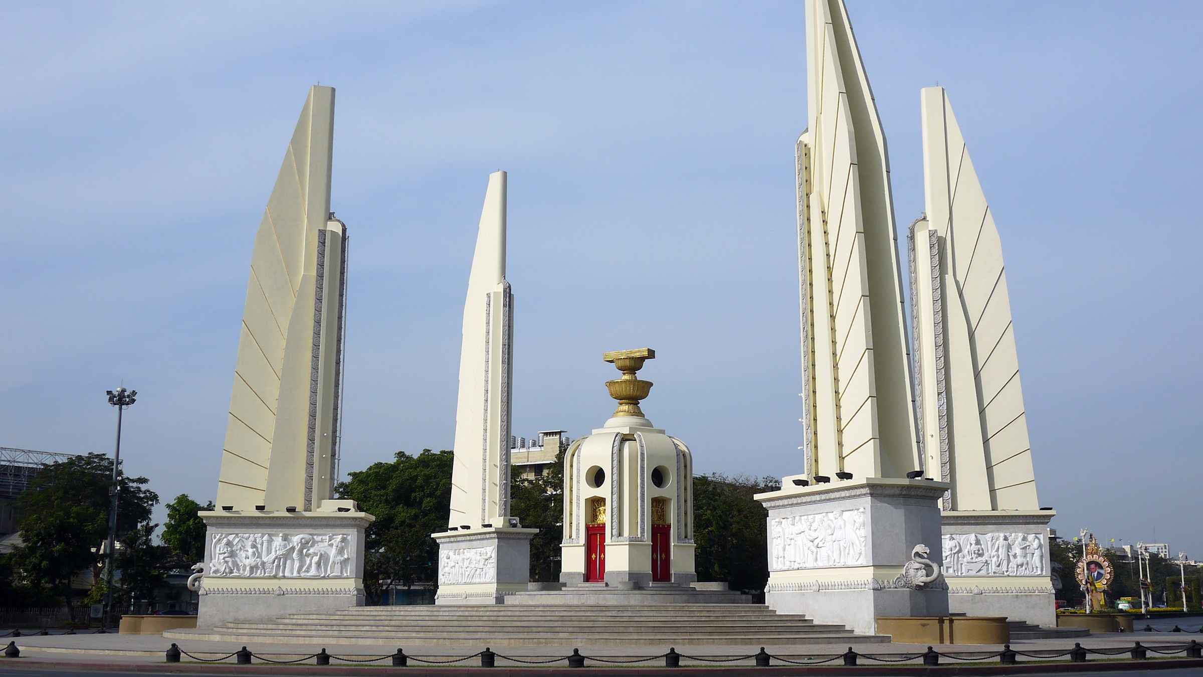 The BEST Democracy Monument Interactive Tours & Incentive Events 2022 ...