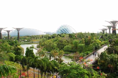 Unveiling the Enchanting Gardens by the Bay: A Complete Guide - Exploring the Gardens