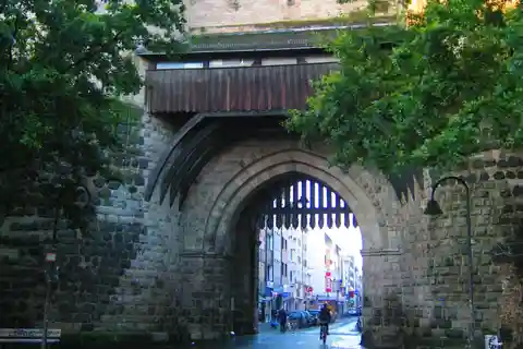 10. Eigelstein-Torburg