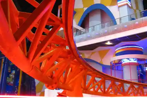 8. Park tematyczny Berjaya Times Square